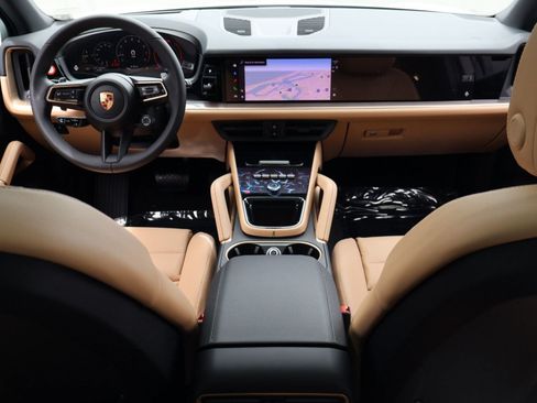 New 2026 Porsche Cayenne AWD/4WD image 21