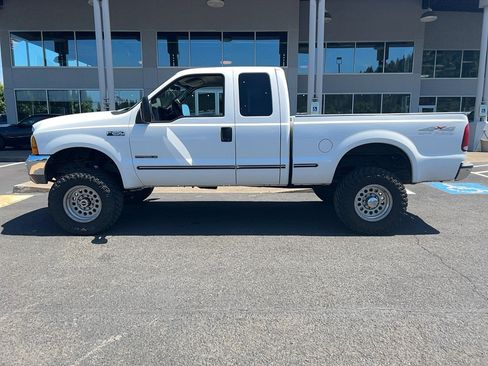 Used 1999 Ford F250 XLT AWD/4WD image 7