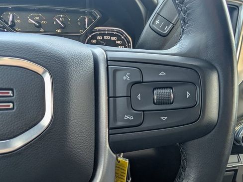 Used 2019 GMC Sierra 1500 SLE image 17