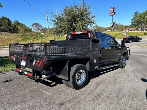 Used 2021 Chevrolet Silverado 3500 LT w/ All Star Edition AWD/4WD image 8