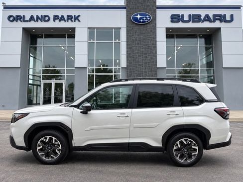 Used 2026 Subaru Forester Premium AWD/4WD image 8