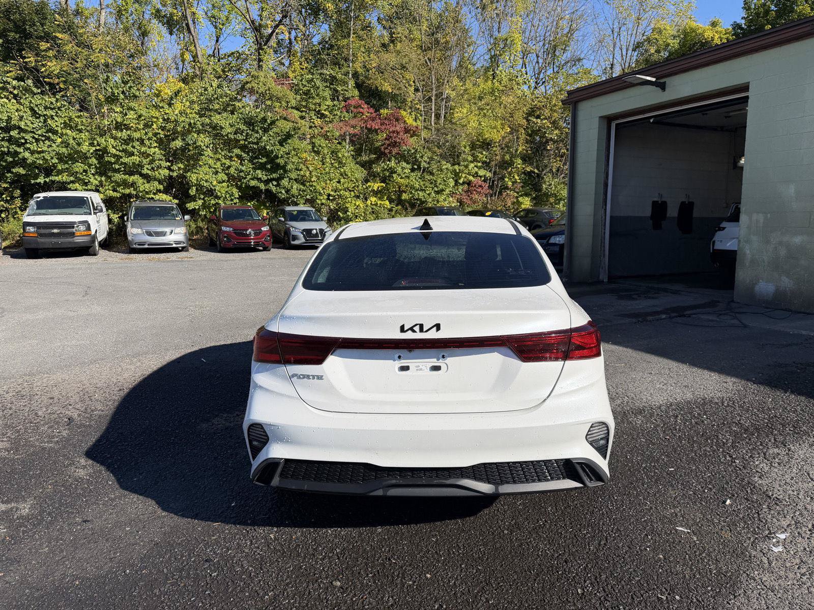 Used 2024 Kia Forte LXS FWD image 4