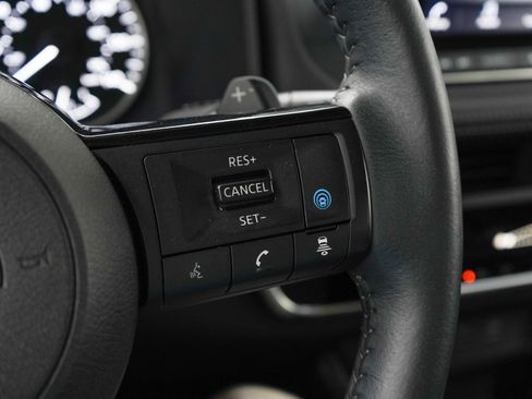 Used 2023 Nissan Rogue SV w/ SV Premium B Package AWD/4WD image 24