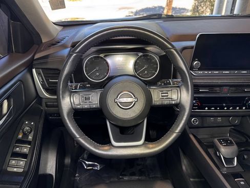 Used 2023 Nissan Rogue SV w/ SV Premium B Package AWD/4WD image 17