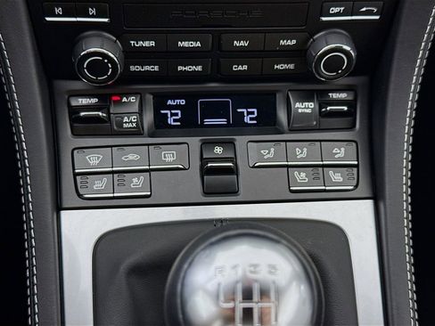 Certified 2025 Porsche 718 Boxster image 27