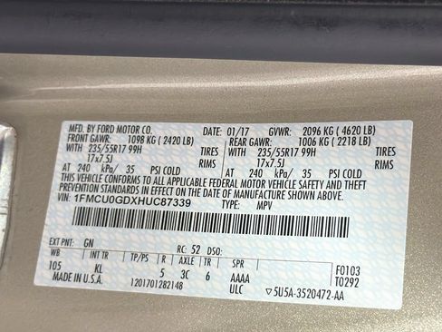 Used 2017 Ford Escape SE w/ Equipment Group 201A FWD image 31
