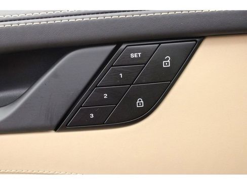 Used 2024 Porsche 911 Carrera GTS image 25