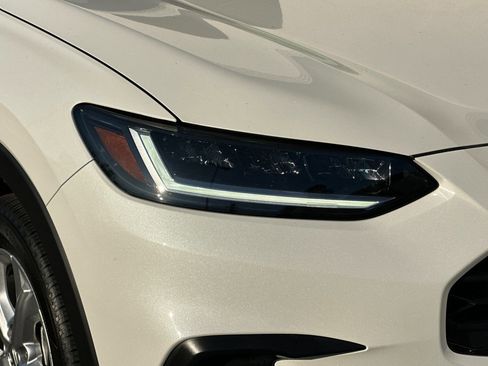 Certified 2023 Honda HR-V LX image 11