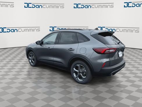 New 2025 Ford Escape ST-Line w/ Cold Weather Package AWD/4WD image 6