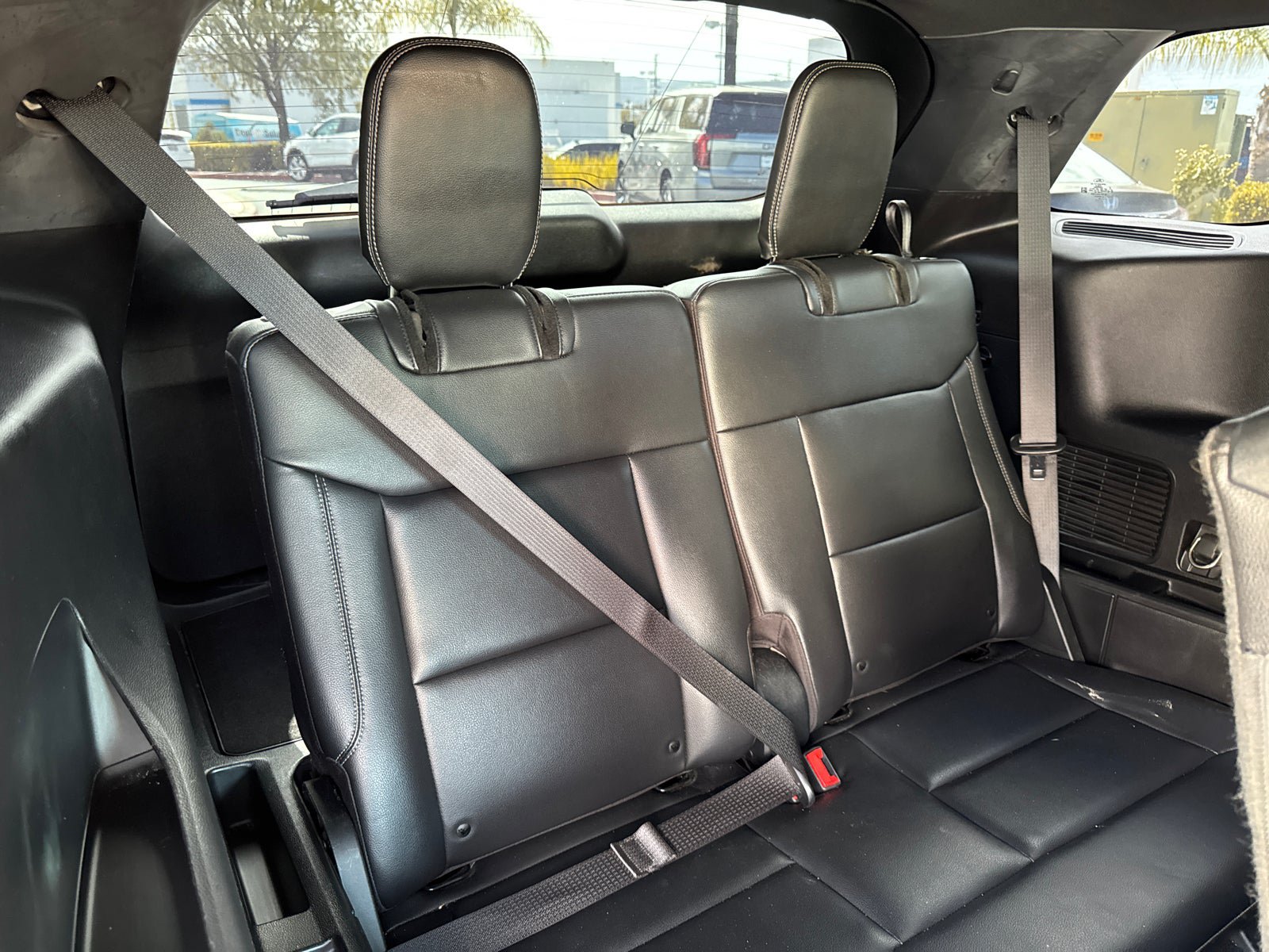 Used 2020 Ford Explorer XLT w/ Equipment Group 202A RWD image 18