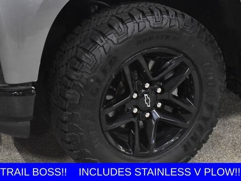 Used 2021 Chevrolet Silverado 1500 LT Trail Boss AWD/4WD image 35