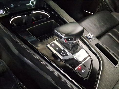 Used 2023 Audi A4 2.0T Premium Plus image 17