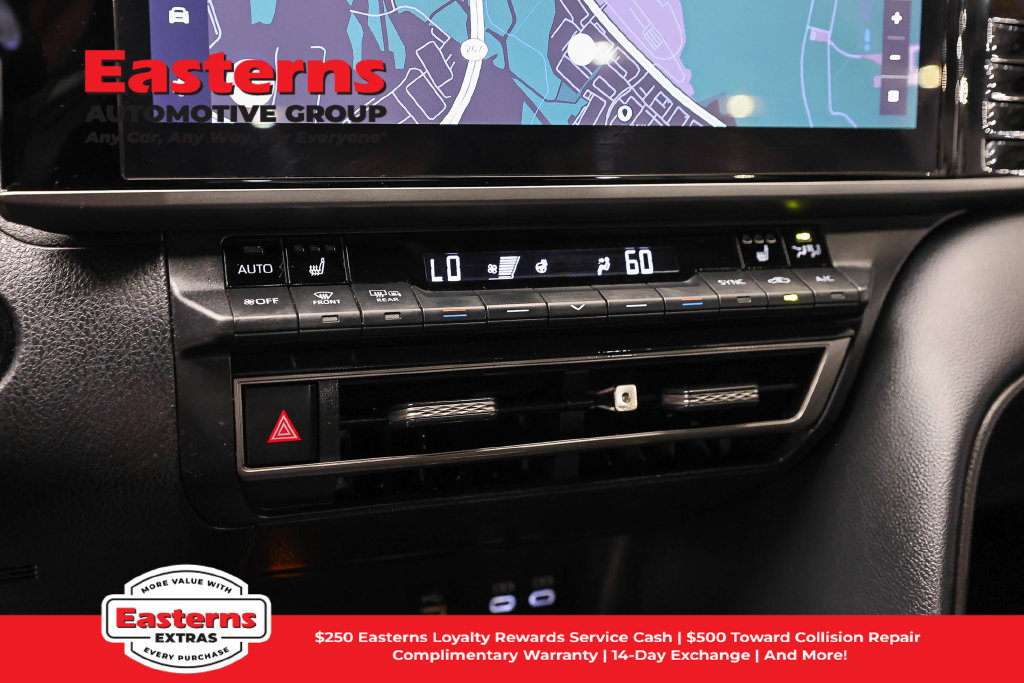 Used 2025 Toyota Camry XSE AWD/4WD image 19