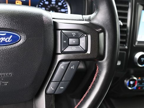 Used 2019 Ford Expedition Limited w/ Equipment Group 303A AWD/4WD image 9