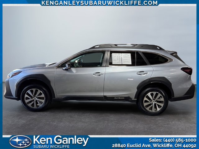 Certified 2024 Subaru Outback Premium AWD/4WD image 2
