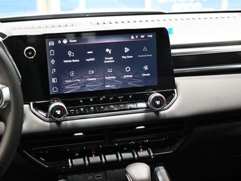 New 2026 GMC Canyon Elevation w/ Convenience Package image 16