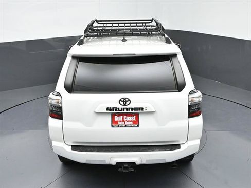 Certified 2022 Toyota 4Runner SR5 Premium w/ Moonroof Package RWD image 45
