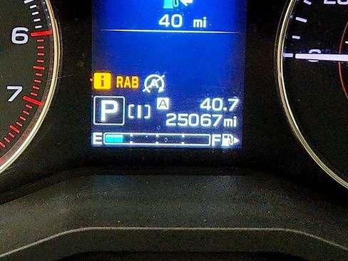 Used 2023 Subaru Crosstrek 2.5i Limited AWD/4WD image 16