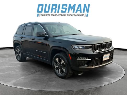 Used 2023 Jeep Grand Cherokee 4WD 4xe image 1