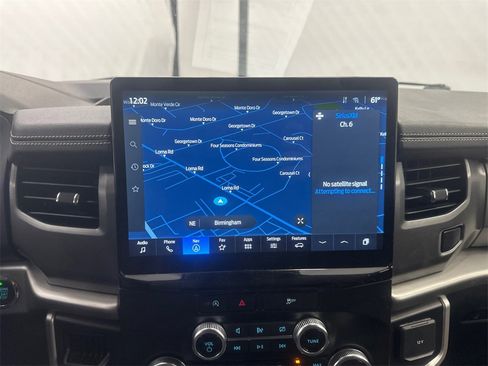 Used 2024 Ford Expedition Max XLT image 30