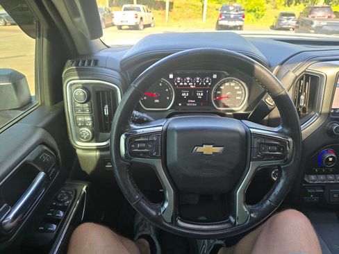 Used 2021 Chevrolet Silverado 2500 LTZ w/ LTZ Premium Package AWD/4WD image 25