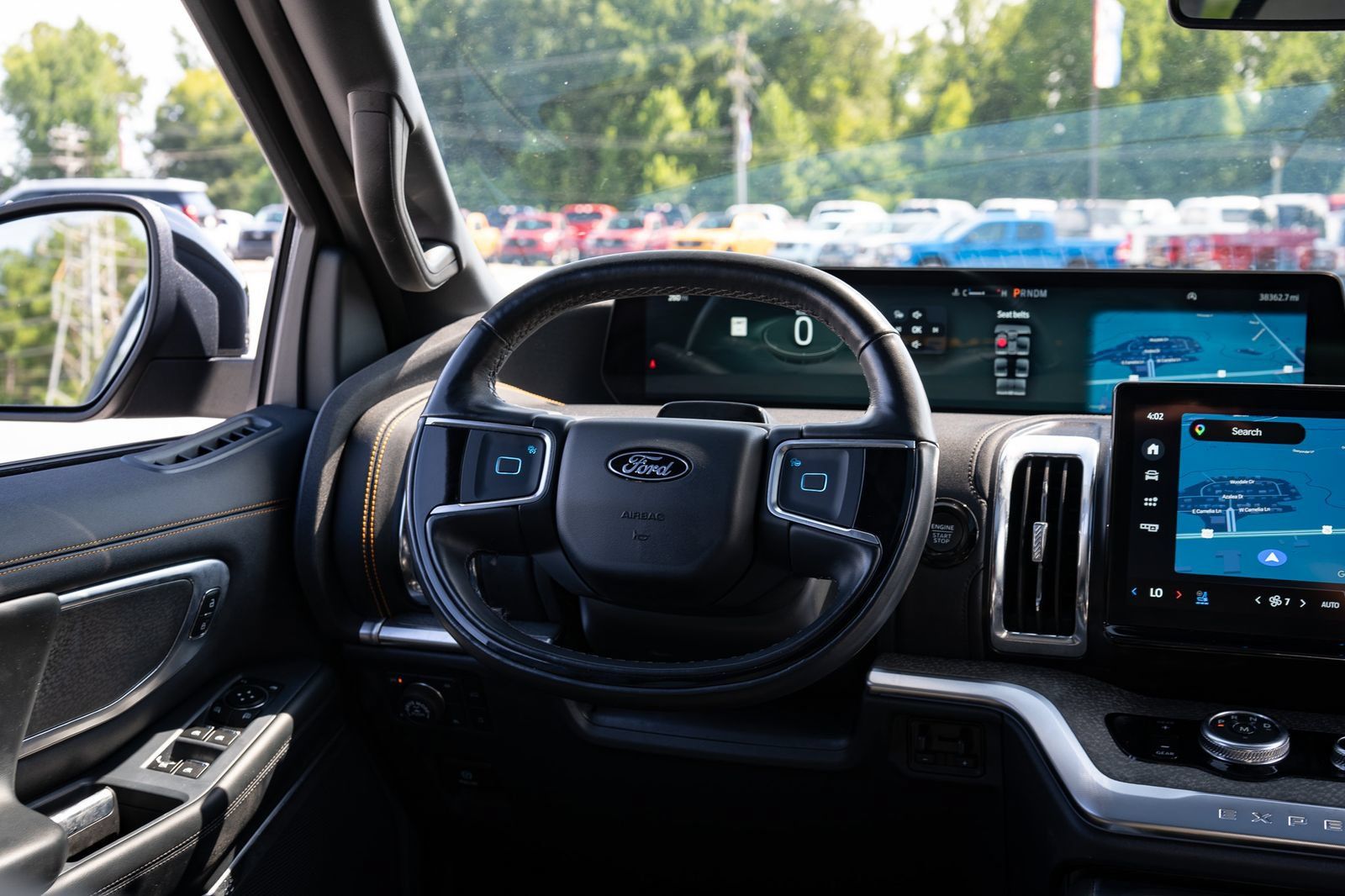 Used 2025 Ford Expedition Tremor AWD/4WD image 37