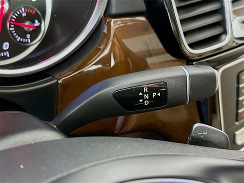 Certified 2019 Mercedes-Benz GLS 550 4MATIC image 17