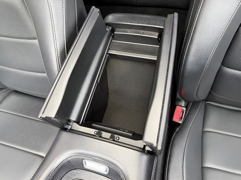 Used 2022 Mercedes-Benz GLE 350 GLE 350 w/ Premium Package image 45