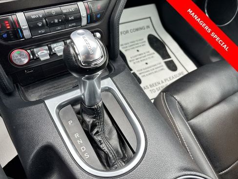 Used 2022 Ford Mustang Premium image 28
