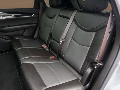 Certified 2024 Cadillac XT5 Premium Luxury image 28