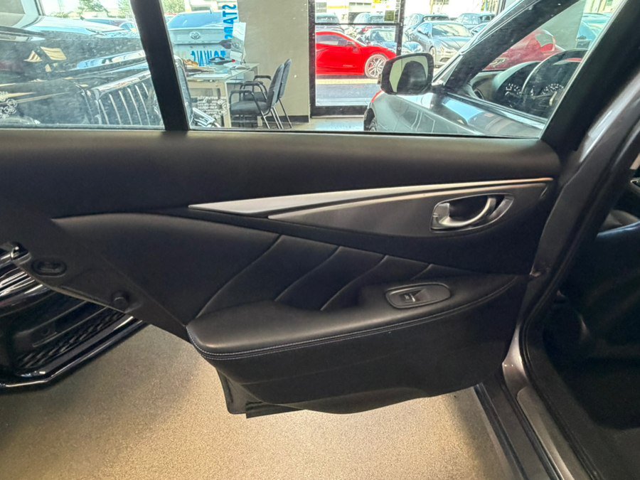 Used 2019 INFINITI Q50 Sport w/ Cargo Package (L96) AWD/4WD image 31