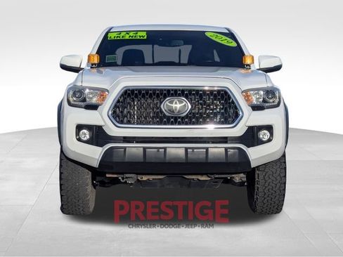 Used 2019 Toyota Tacoma TRD Off-Road image 3
