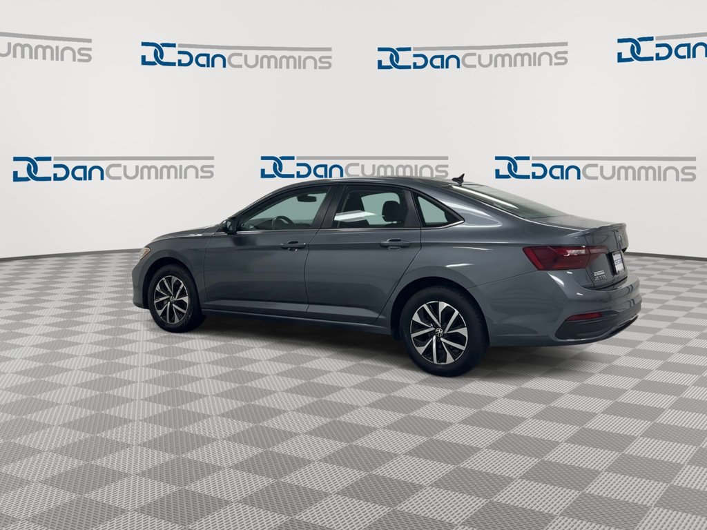 Used 2024 Volkswagen Jetta S FWD image 6