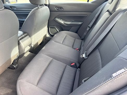 Used 2024 Nissan Altima 2.5 S image 9