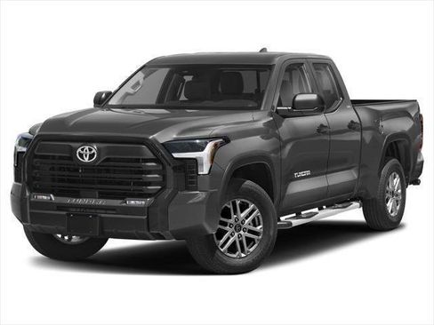 Used 2022 Toyota Tundra SR5 w/ TRD Off-Road Package AWD/4WD image 56