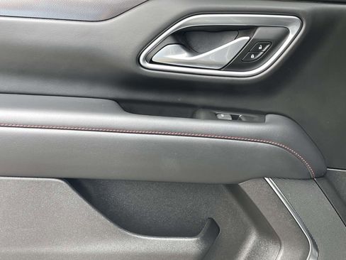 Used 2022 Chevrolet Tahoe RST w/ Luxury Package image 18