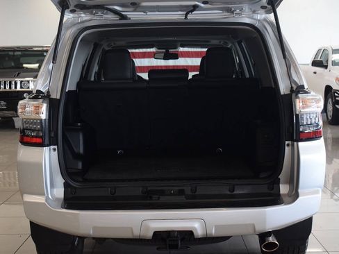 Used 2016 Toyota 4Runner SR5 Premium AWD/4WD image 14