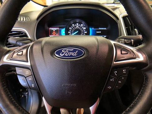 Certified 2023 Ford Edge SEL w/ Convenience Package AWD/4WD image 13