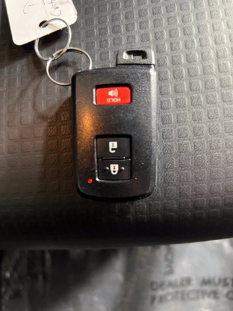 Used 2018 Toyota Tacoma Limited AWD/4WD image 25