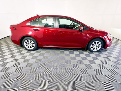 Used 2024 Toyota Corolla LE FWD image 2