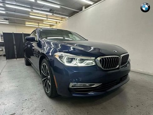 Used 2018 BMW 640i Gran Turismo xDrive 640i Gran Turismo xDrive Sedan w/ Dynamic Handling Package image 1