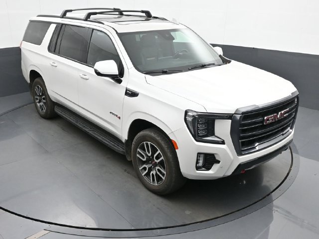 Used 2023 GMC Yukon XL AT4 AWD/4WD image 23