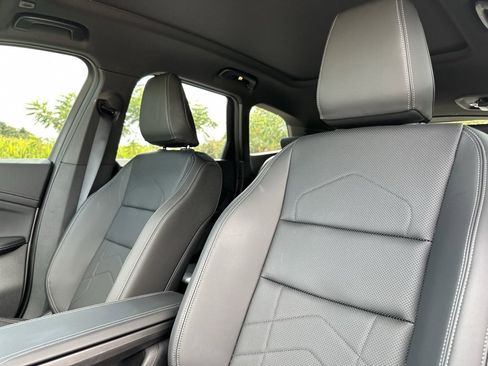 Used 2025 BMW X1 xDrive28i w/ Technology Package image 18