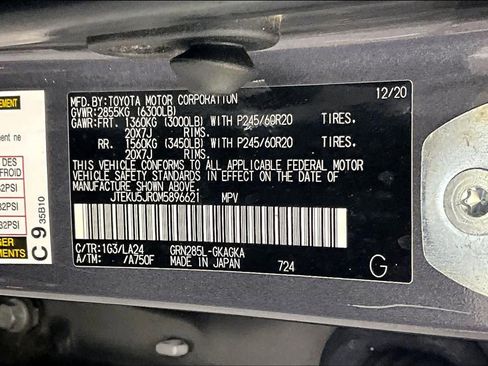 Used 2021 Toyota 4Runner Limited AWD/4WD image 36