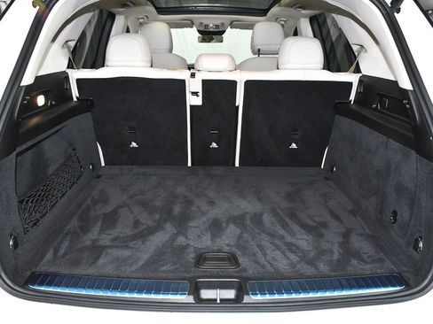 Used 2025 Mercedes-Benz GLE 350 4MATIC w/ AMG Line Exterior image 67