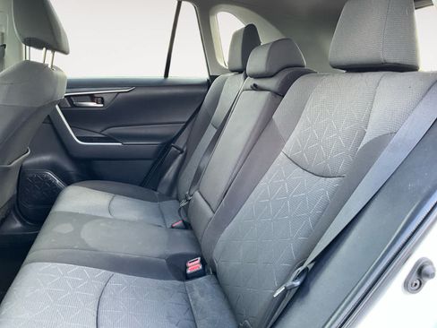 Used 2023 Toyota RAV4 XLE AWD/4WD image 20