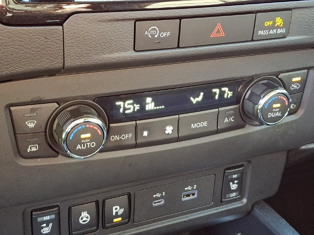 Used 2024 Nissan Frontier SV w/ SV Convenience Package AWD/4WD image 13