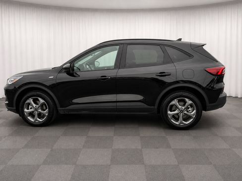Used 2025 Ford Escape ST-Line AWD/4WD image 6