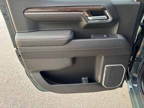 New 2025 Chevrolet Silverado 1500 LT image 25