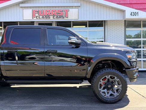 Used 2022 RAM 1500 Big Horn AWD/4WD image 12